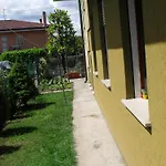 Via Vecchia 66 Pansiyon