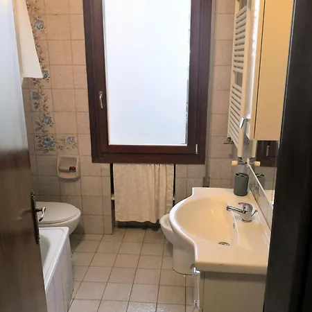 民宿 Via Vecchia 66