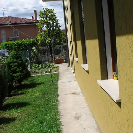Via Vecchia 66 * 帕多瓦